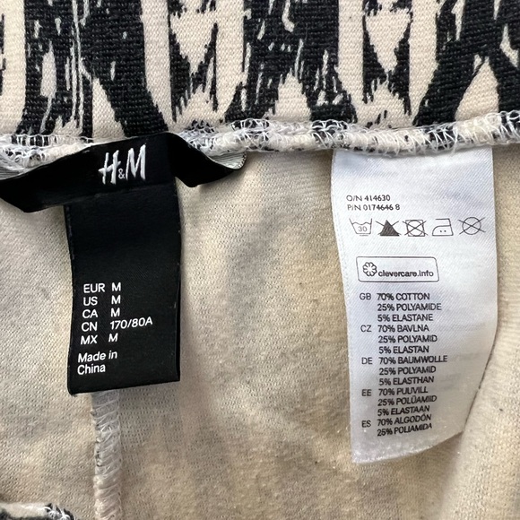 H&M black and cream pattern Leggings - Picture 5 of 5